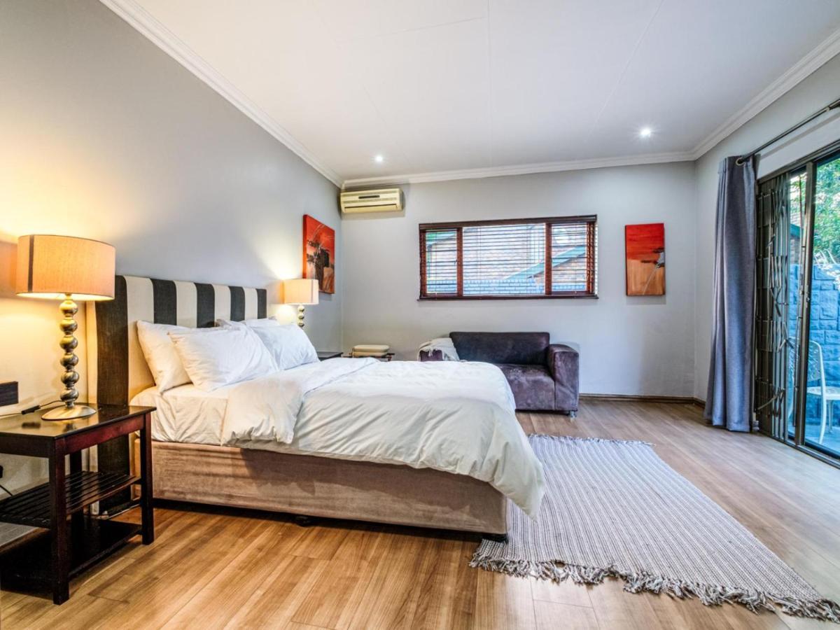 Hurlingham House Guest House Johannesburg Ngoại thất bức ảnh