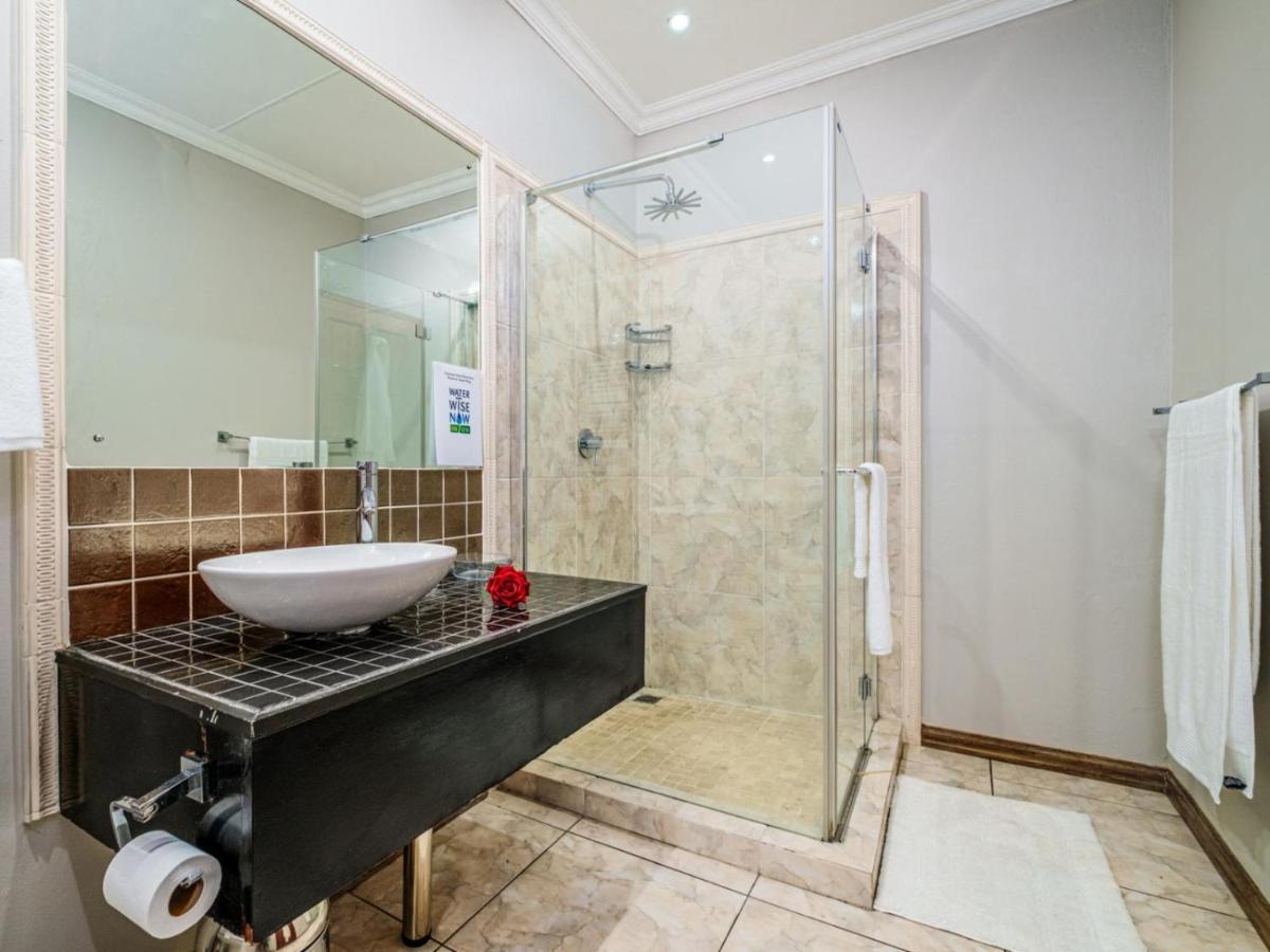 Hurlingham House Guest House Johannesburg Ngoại thất bức ảnh