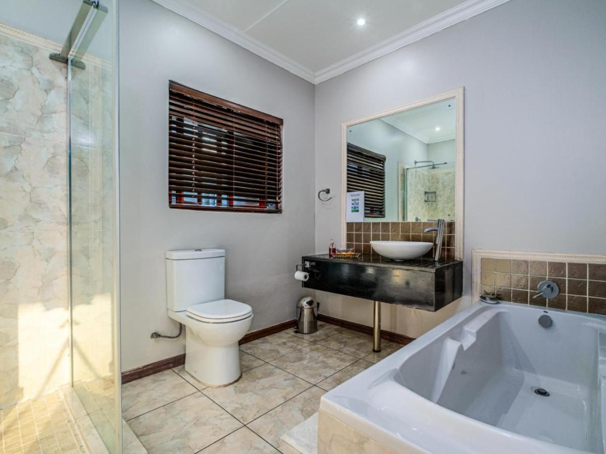 Hurlingham House Guest House Johannesburg Ngoại thất bức ảnh